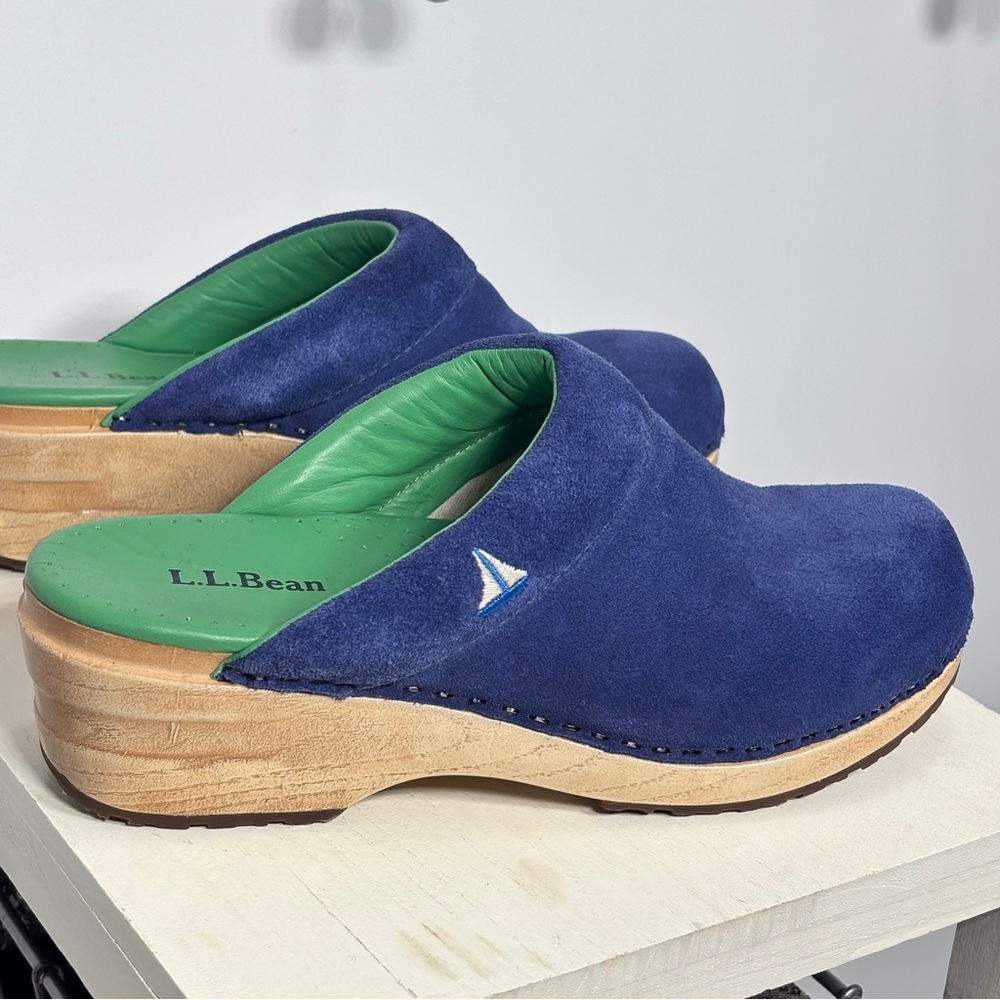 LL Bean Slide Clogs Womens 6 Blue Suede Sailboat Logo Slip On Preppy Coastal